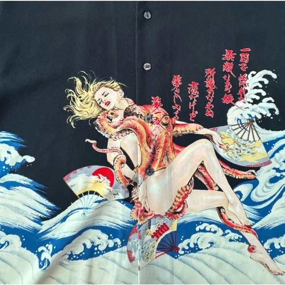 Men’s 7 Diamonds Hawaiian Button-Down - Picture 3 of 8